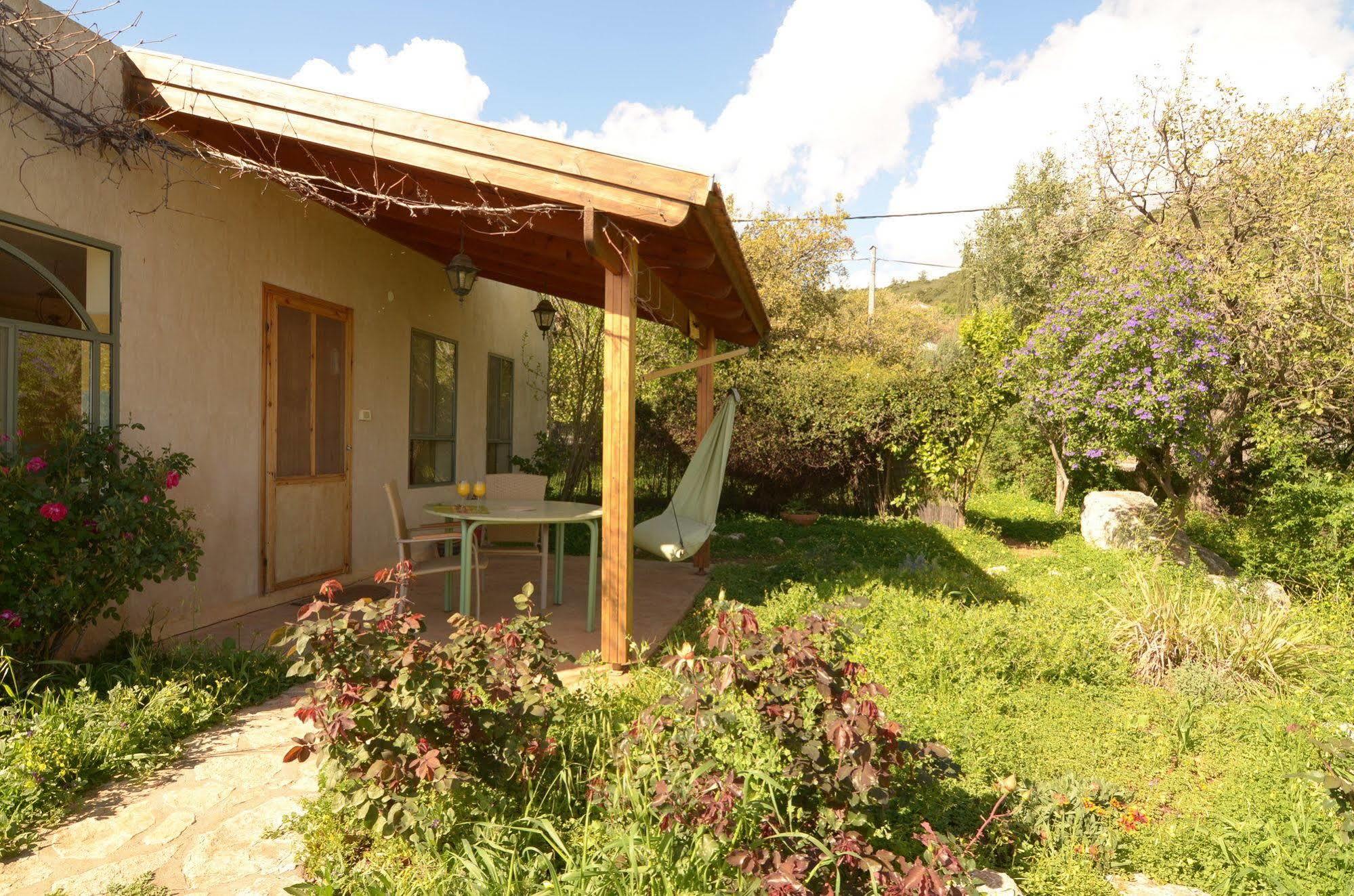 Villa Rose Garden - Gan Vradim Amirim Exterior foto
